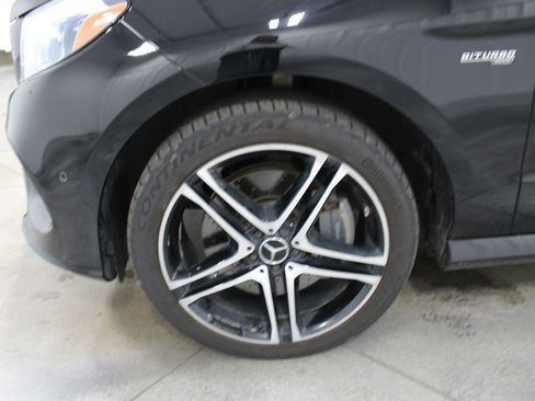 Used 2019 Mercedes-Benz GLE 43 AMG 4MATIC image 36
