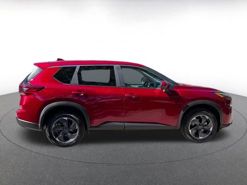 Used 2025 Nissan Rogue SV image 15