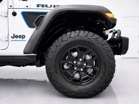 Used 2023 Jeep Wrangler Unlimited Rubicon 4xe AWD/4WD image 11