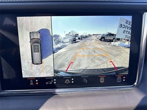 Used 2023 GMC Yukon Denali Ultimate image 18