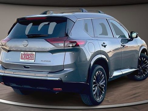 Certified 2025 Nissan Rogue Platinum w/ Platinum Premium Package image 2