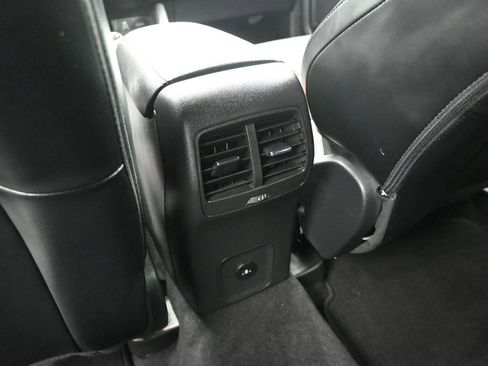 Used 2025 Ford Escape ST-Line image 21