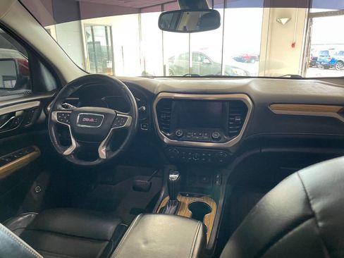 Used 2017 GMC Acadia Denali w/ LPO, Floor Liner Package image 32