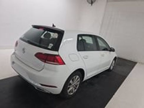 Used 2019 Volkswagen Golf S FWD image 17