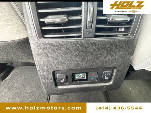 Used 2025 Mitsubishi Outlander SEL AWD/4WD image 22