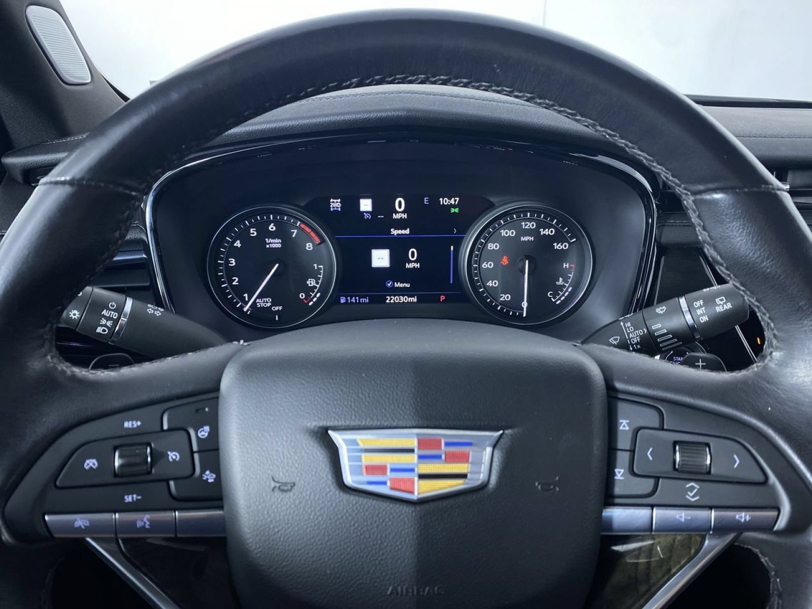 Certified 2024 Cadillac XT6 Premium Luxury w/ Technology Package AWD/4WD image 3
