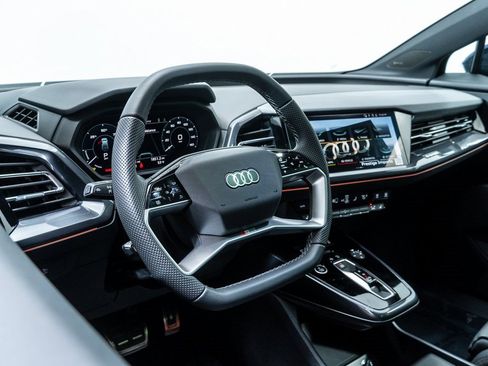 Used 2025 Audi Q4 e-tron Prestige w/ Sport Package image 13