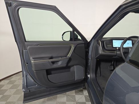 Used 2025 Rivian R1S Adventure AWD/4WD image 16