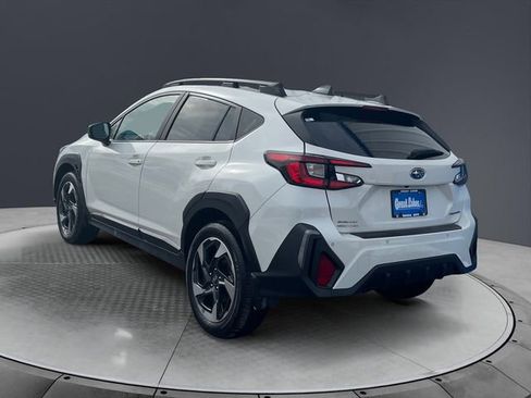 Used 2024 Subaru Crosstrek 2.5i Limited image 3