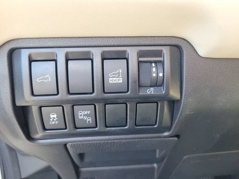 Used 2019 Subaru Ascent Limited AWD/4WD image 36