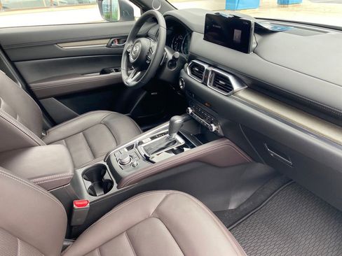 Certified 2025 MAZDA CX-5 Signature AWD/4WD image 9