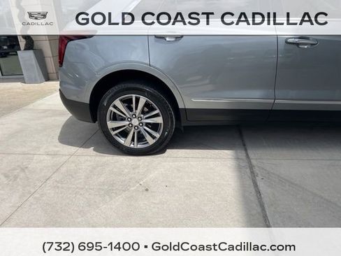 Used 2024 Cadillac XT5 Premium Luxury w/ Technology Package FWD image 6