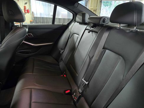 Used 2025 BMW 330i xDrive 330i xDrive w/ M Sport Package image 17