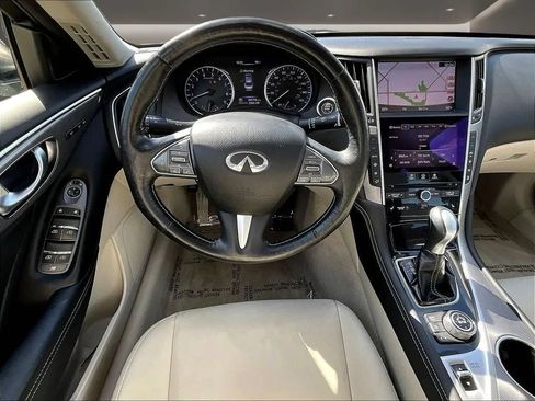 Used 2016 INFINITI Q50 3.0t Premium w/ 3.0T Premium Plus Package RWD image 10