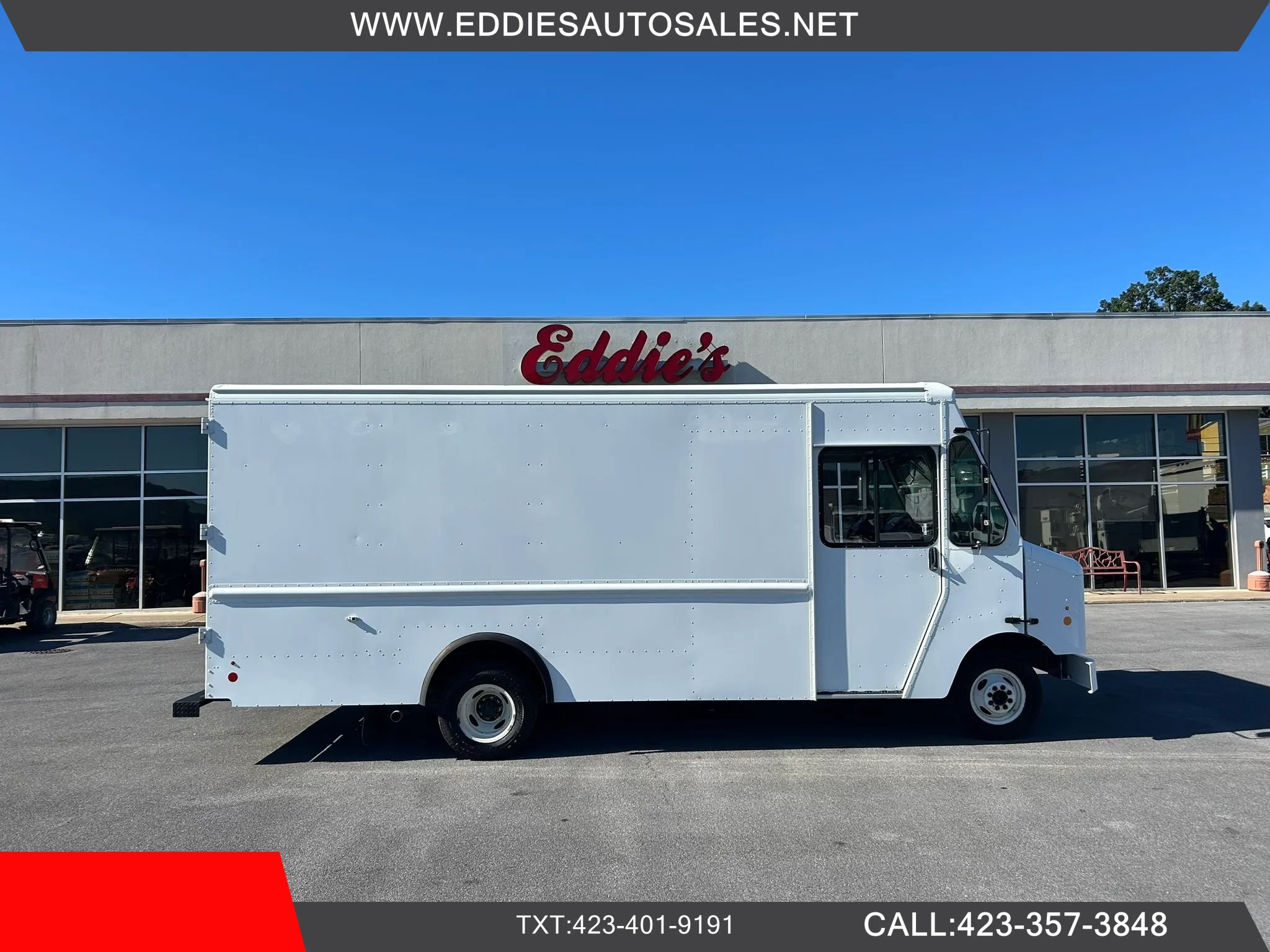 Used 2017 Ford E-350 and Econoline 350 Super Duty w/ A/C Prep Package RWD image 1