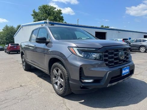 Certified 2024 Honda Ridgeline TrailSport image 8