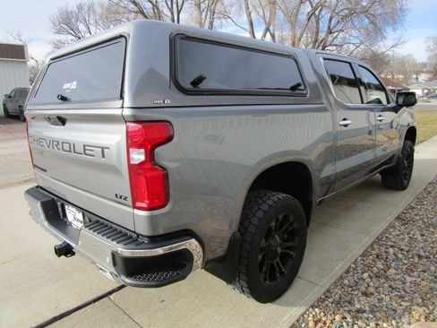 Used 2021 Chevrolet Silverado 1500 LTZ w/ LTZ Premium Package image 8