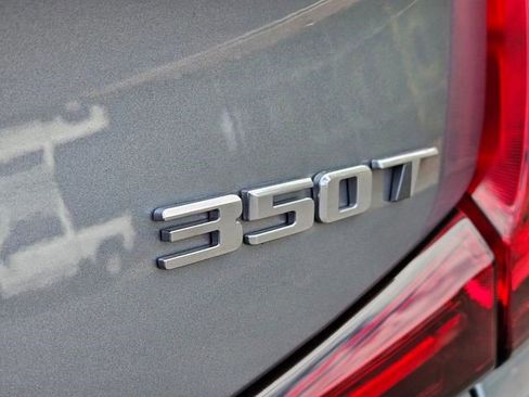 Certified 2025 Cadillac XT4 Premium Luxury image 18