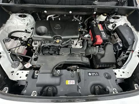 Used 2021 Toyota RAV4 LE image 20