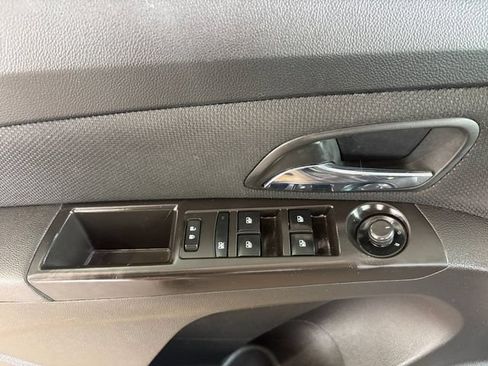 Used 2015 Chevrolet Cruze LT w/ Sun And Sound Package FWD image 16
