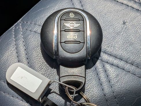 Used 2016 MINI Cooper Clubman S FWD image 30