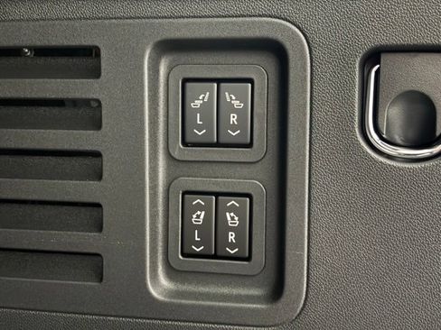 New 2026 Buick Enclave Preferred w/ Power Package FWD image 11