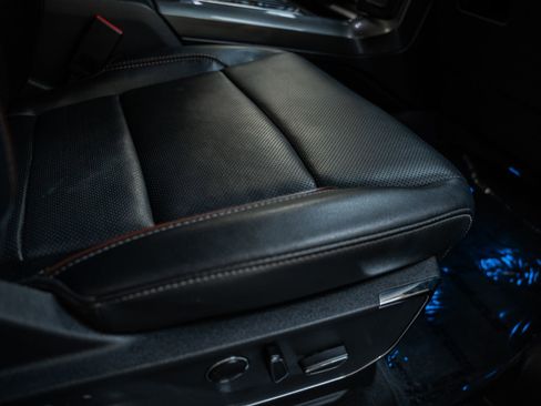 Used 2023 Ford F150 Lariat w/ Equipment Group 502A High image 47