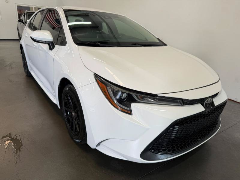 Used 2021 Toyota Corolla LE FWD image 4