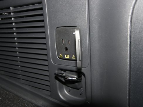 New 2026 Ford Expedition Active image 42