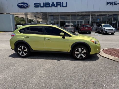 Used 2014 Subaru Crosstrek Touring w/ Popular Package #2 AWD/4WD image 2