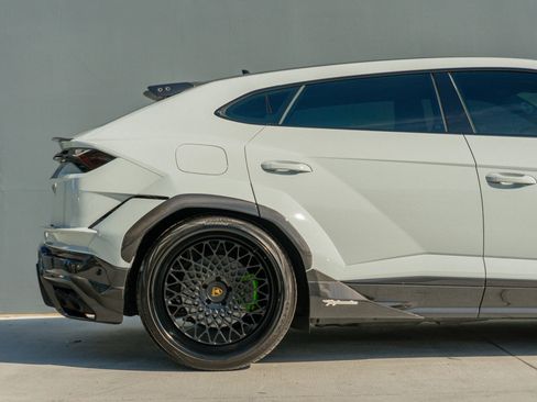 Used 2024 Lamborghini Urus Performante image 34