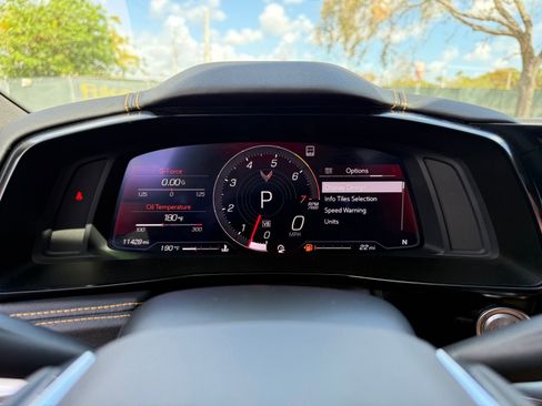 Used 2022 Chevrolet Corvette Stingray Preferred Cpe w/ Z51 Performance Package image 28