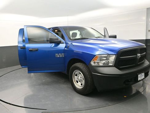 Used 2018 RAM 1500 Tradesman w/ Popular Equipment Group image 29