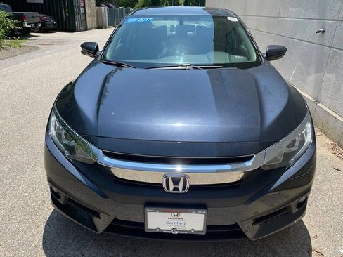 Certified 2017 Honda Civic EX-L image 3