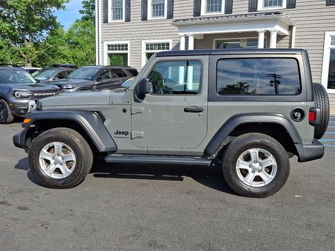 Used 2023 Jeep Wrangler Sport AWD/4WD image 8