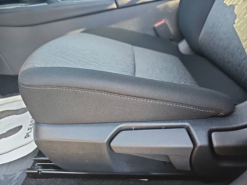 New 2026 Nissan Sentra SV w/ SV Convenience Package FWD image 33