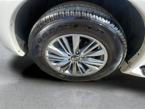 Used 2022 INFINITI QX80 Luxe w/ Cargo Package image 19