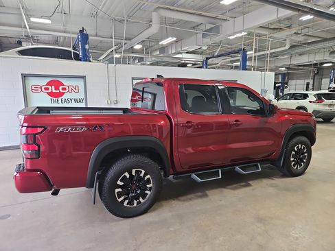 Used 2023 Nissan Frontier PRO-4X w/ Pro Convenience Package image 3