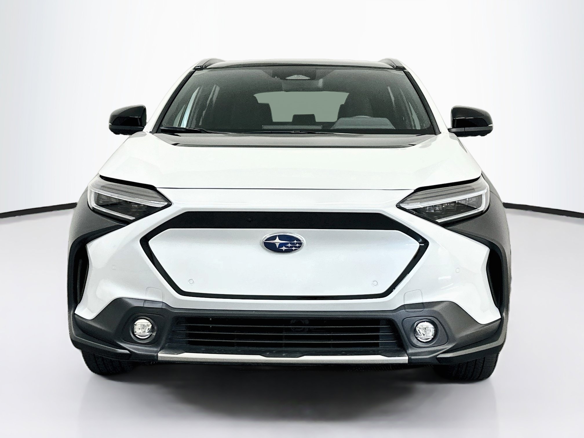 Used 2023 Subaru Solterra AWD image 2
