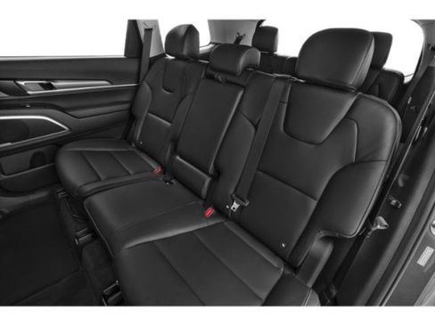 Used 2022 Kia Telluride LX FWD image 16
