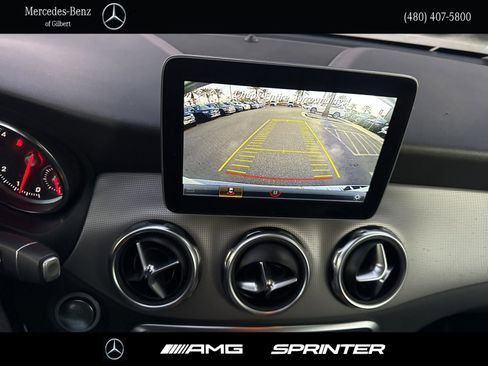 Used 2019 Mercedes-Benz GLA 250 image 23