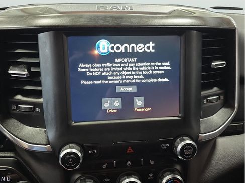 Used 2021 RAM 1500 Big Horn AWD/4WD image 15