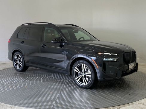 New 2026 BMW X7 M60i image 6