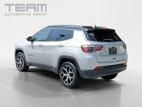 Used 2024 Jeep Compass Limited AWD/4WD image 5