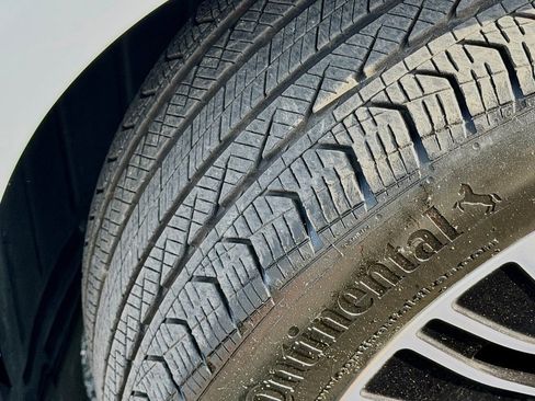 Used 2026 Mercedes-Benz E 350 Sedan image 16