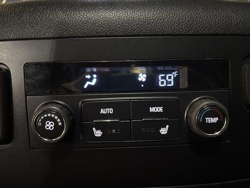 Used 2018 GMC Yukon Denali AWD/4WD image 47