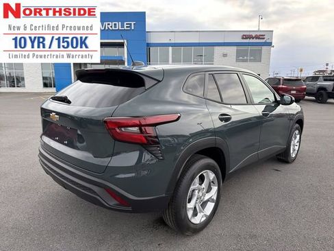 New 2026 Chevrolet Trax LS w/ LS Convenience Package image 6