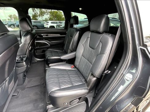 Used 2024 Kia Telluride SX Prestige X-Line AWD/4WD image 17