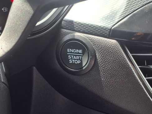 Used 2025 Ford Escape ST-Line FWD image 11