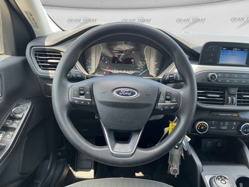 Used 2022 Ford Escape S AWD/4WD image 12